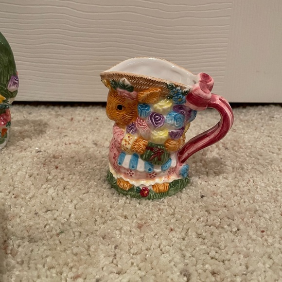 Springtime Ceramic Tea Set - Picture 8 of 11